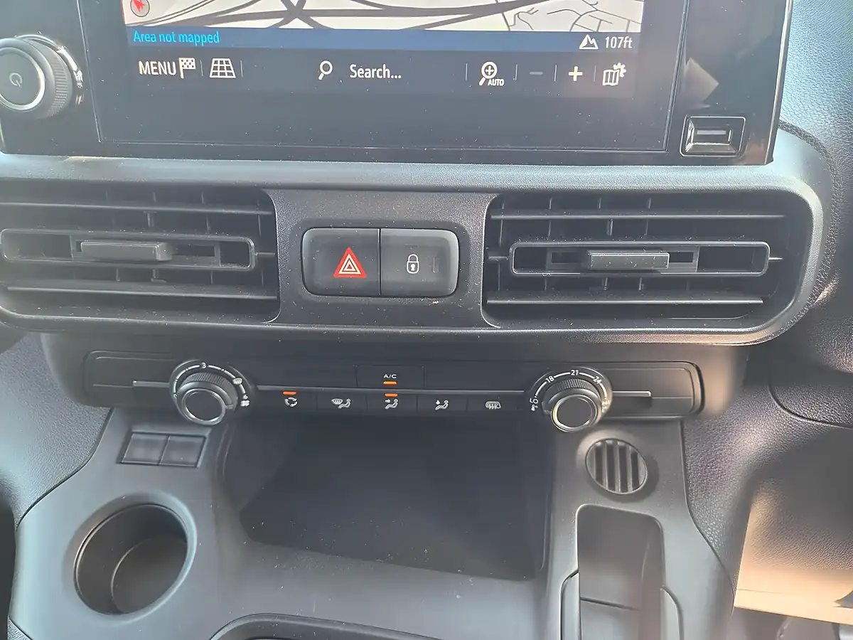 Used 2023 Vauxhall Combo Prime L2 H1 Grey - Interior and Exterior details 18
