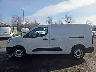 Used 2023 Vauxhall Combo Prime L2 H1 White - Interior and Exterior details 11