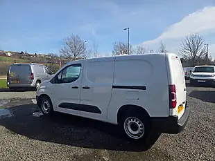 Used 2023 Vauxhall Combo Prime L2 H1 White - Interior and Exterior details 15