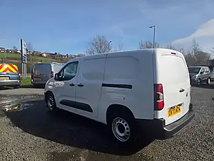 Used 2023 Vauxhall Combo Prime L2 H1 White - Interior and Exterior details 16