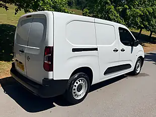 Used 2023 Vauxhall Combo Prime Panel Van White - Interior and Exterior details 5