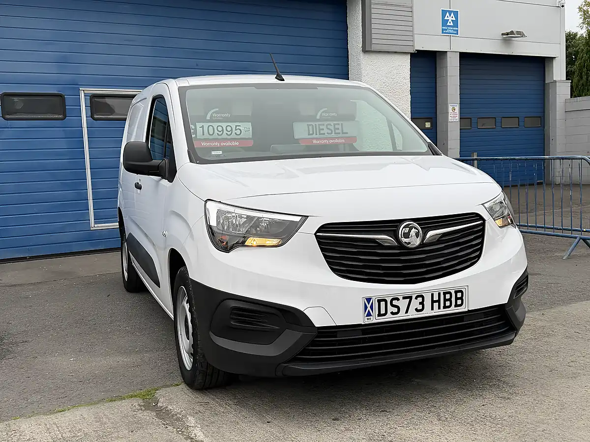 Used 2023 Vauxhall Combo Prime Panel Van White - Interior and Exterior details 3