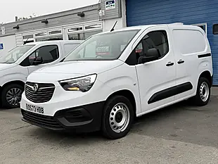 Used 2023 Vauxhall Combo Prime Panel Van White - Interior and Exterior details 4