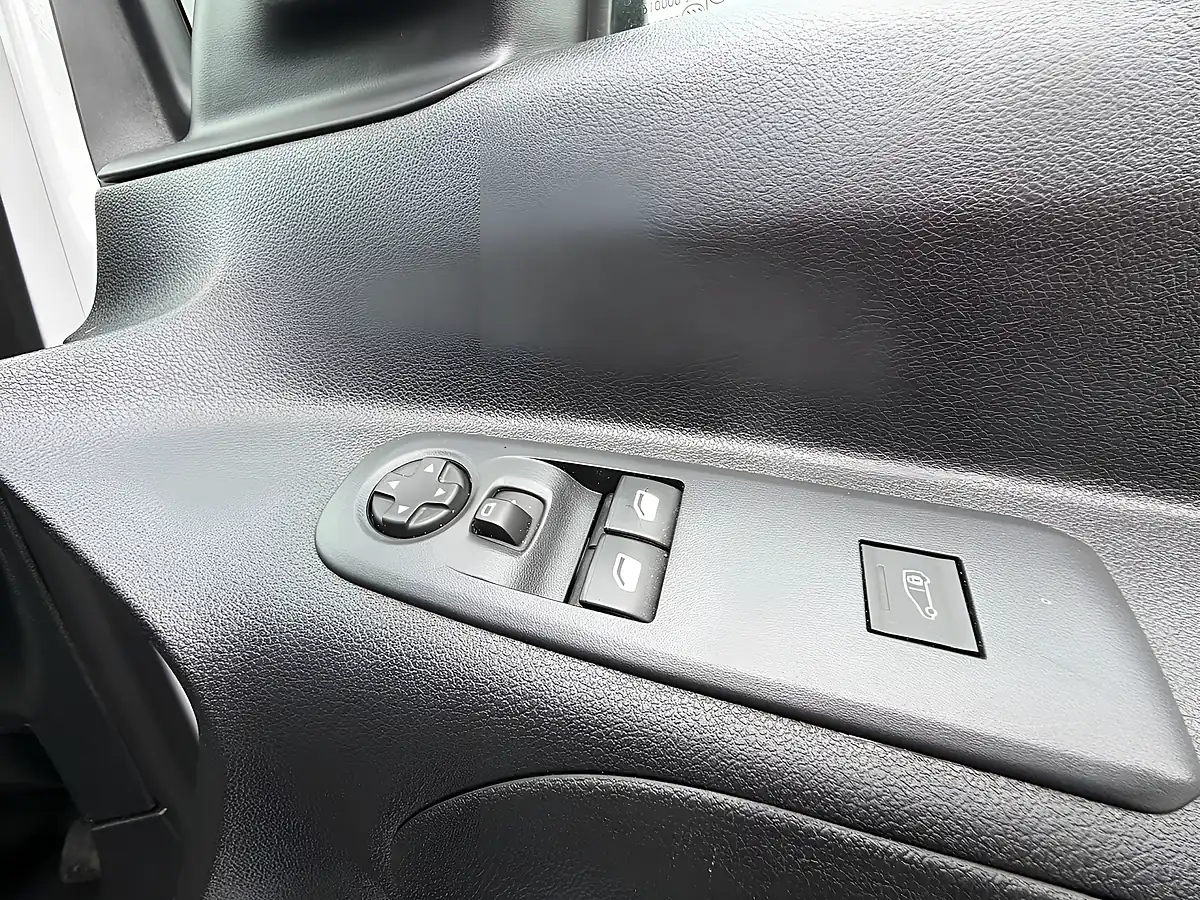 Used 2023 Vauxhall Combo Prime Panel Van White - Interior and Exterior details 13