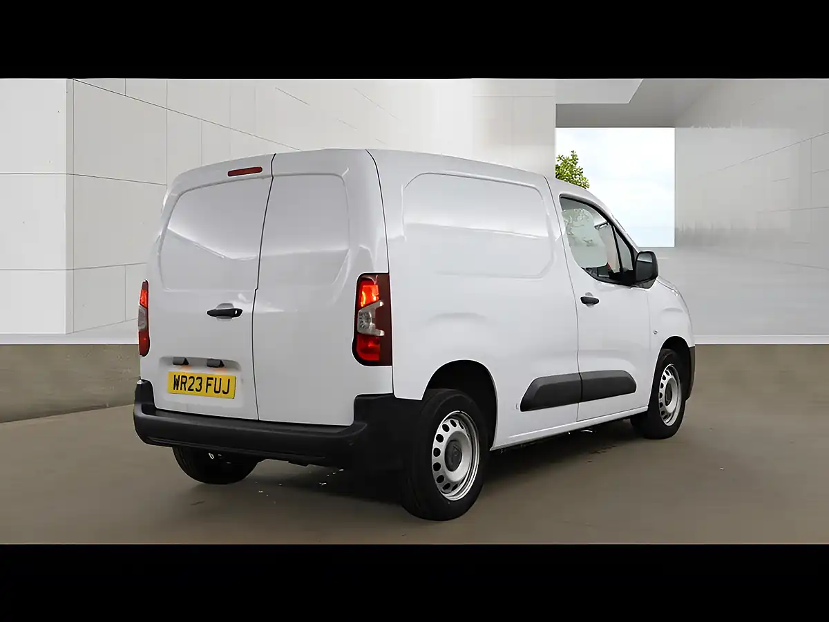 Used 2023 Vauxhall Combo Prime Panel Van White - Interior and Exterior details 4