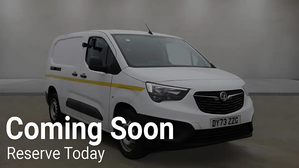 Used 2023 Vauxhall Combo Prime White - Front View