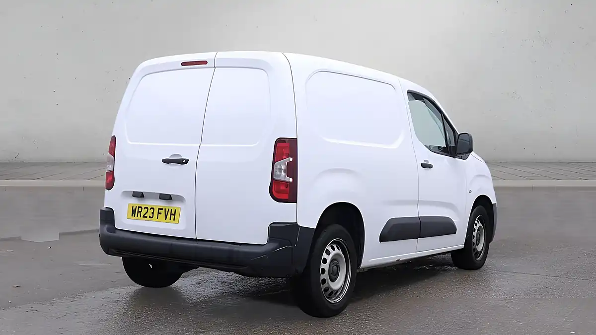 Used 2023 Vauxhall Combo Prime White - Interior and Exterior details 2