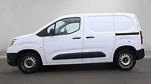 Used 2023 Vauxhall Combo Prime White - Interior and Exterior details 6