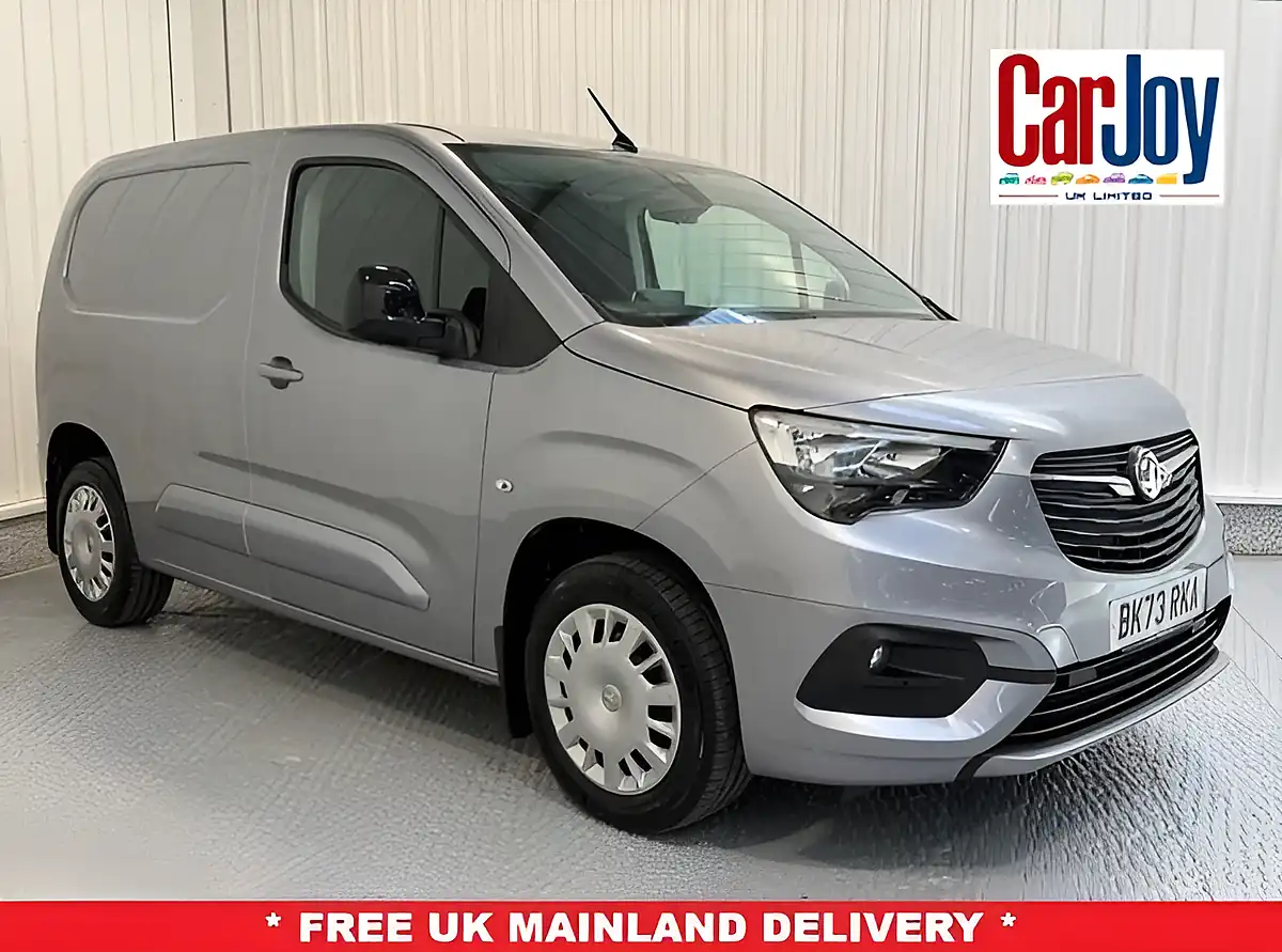 Used 2023 Vauxhall Combo Pro Aluminium Grey - Front View