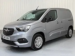 Used 2023 Vauxhall Combo Pro Aluminium Grey - Interior and Exterior details 3