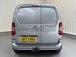 Used 2023 Vauxhall Combo Pro Aluminium Grey - Interior and Exterior details 6