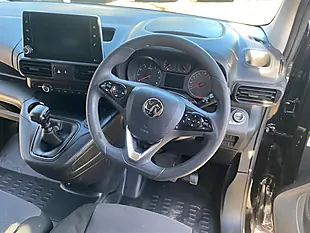 Used 2023 Vauxhall Combo Pro Black - Interior and Exterior details 13