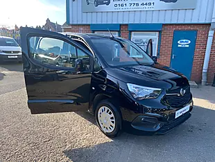 Used 2023 Vauxhall Combo Pro Black - Interior and Exterior details 19