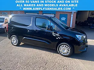 Used 2023 Vauxhall Combo Pro Black - Interior and Exterior details 9