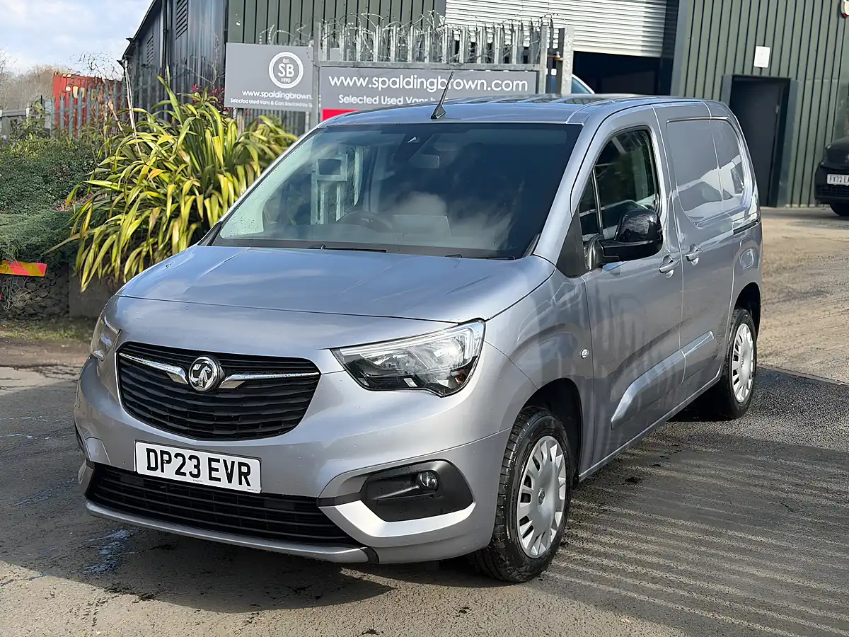 Used 2023 Vauxhall Combo Pro Grey - Interior and Exterior details 2