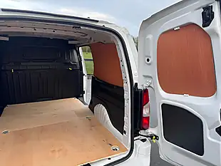 Used 2023 Vauxhall Combo Pro L2 H1 White - Interior and Exterior details 11