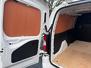 Used 2023 Vauxhall Combo Pro L2 H1 White - Interior and Exterior details 12