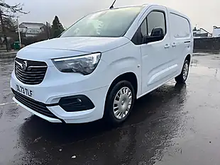 Used 2023 Vauxhall Combo Pro L2 H1 White - Interior and Exterior details 3