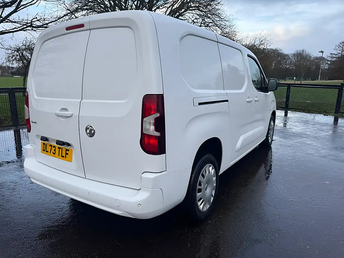 Used 2023 Vauxhall Combo Pro L2 H1 White - Interior and Exterior details 6