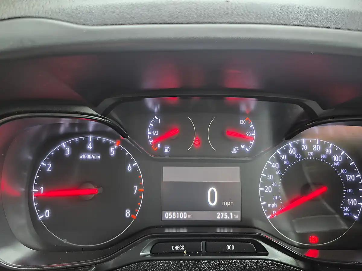 Used 2023 Vauxhall Combo Pro L2 Kaolin White - Interior and Exterior details 11