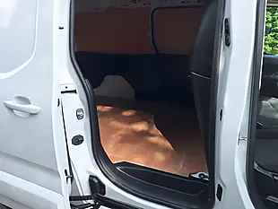 Used 2023 Vauxhall Combo Pro Panel Van White - Interior and Exterior details 10