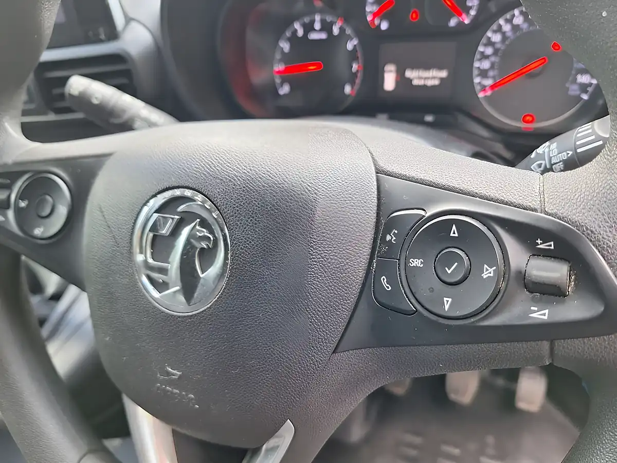 Used 2023 Vauxhall Combo Pro Panel Van White - Interior and Exterior details 15