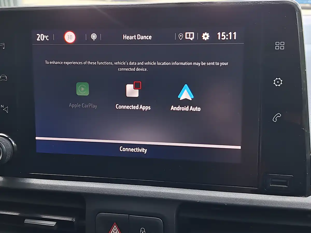 Used 2023 Vauxhall Combo Pro Panel Van White - Interior and Exterior details 19