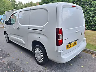Used 2023 Vauxhall Combo Pro Panel Van White - Interior and Exterior details 8