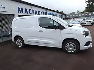 Used 2023 Vauxhall Combo Pro White - Interior and Exterior details 12