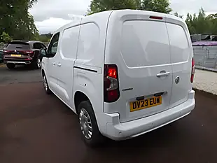 Used 2023 Vauxhall Combo Pro White - Interior and Exterior details 5