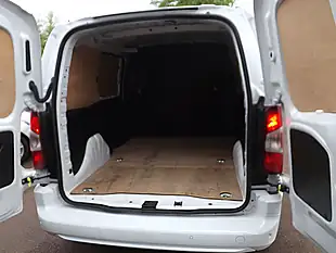Used 2023 Vauxhall Combo Pro White - Interior and Exterior details 9