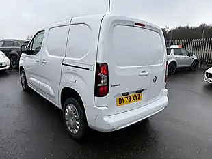 Used 2023 Vauxhall Combo Pro White - Interior and Exterior details 10
