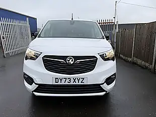 Used 2023 Vauxhall Combo Pro White - Interior and Exterior details 3