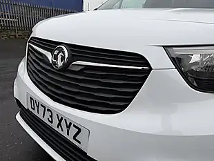 Used 2023 Vauxhall Combo Pro White - Interior and Exterior details 4