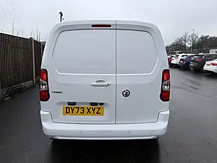 Used 2023 Vauxhall Combo Pro White - Interior and Exterior details 9