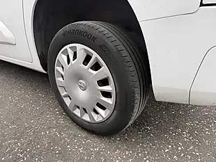 Used 2023 Vauxhall Combo Pro White - Interior and Exterior details 6