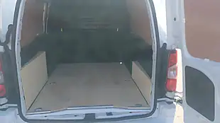 Used 2023 Vauxhall Combo Pro White - Interior and Exterior details 19