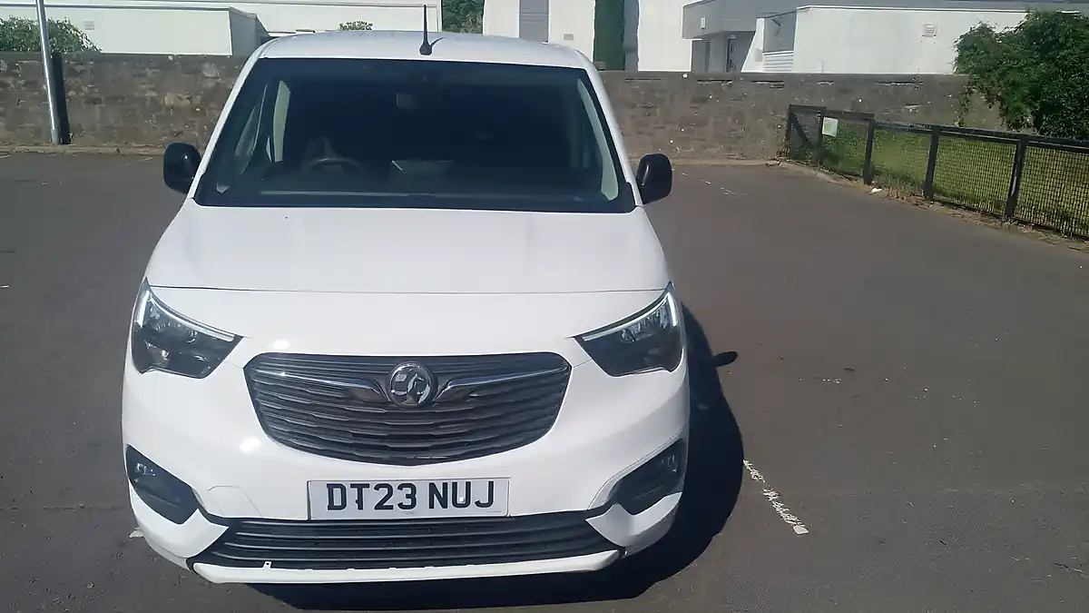 Used 2023 Vauxhall Combo Pro White - Interior and Exterior details 2