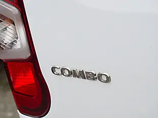 Used 2023 Vauxhall Combo Pro White - Interior and Exterior details 12