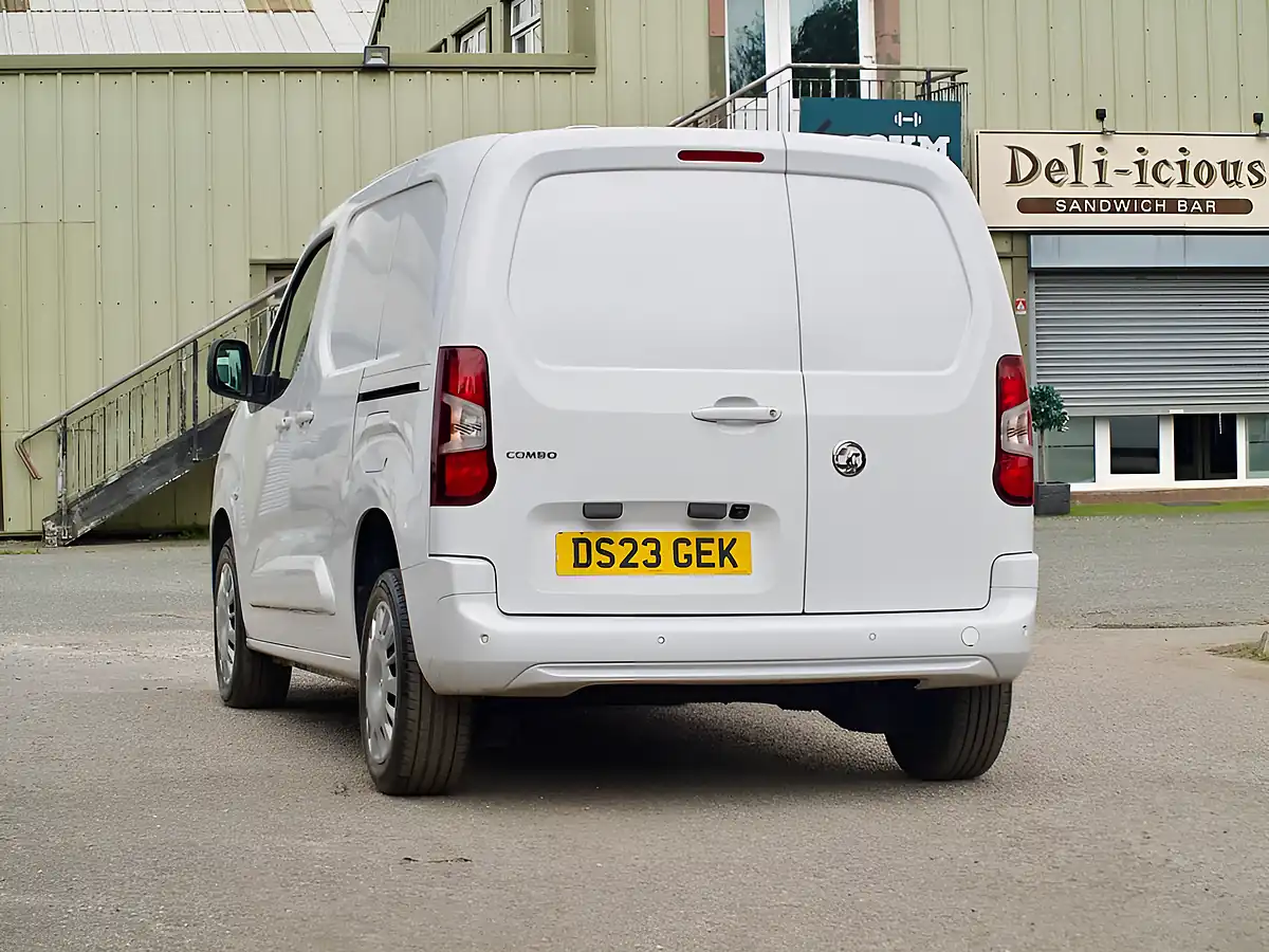 Used 2023 Vauxhall Combo Pro White - Interior and Exterior details 2