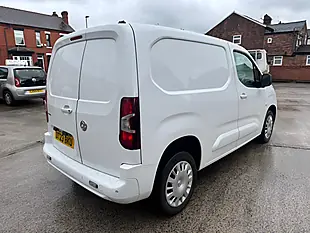 Used 2023 Vauxhall Combo Pro White - Interior and Exterior details 8