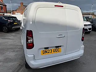 Used 2023 Vauxhall Combo Pro White - Interior and Exterior details 6