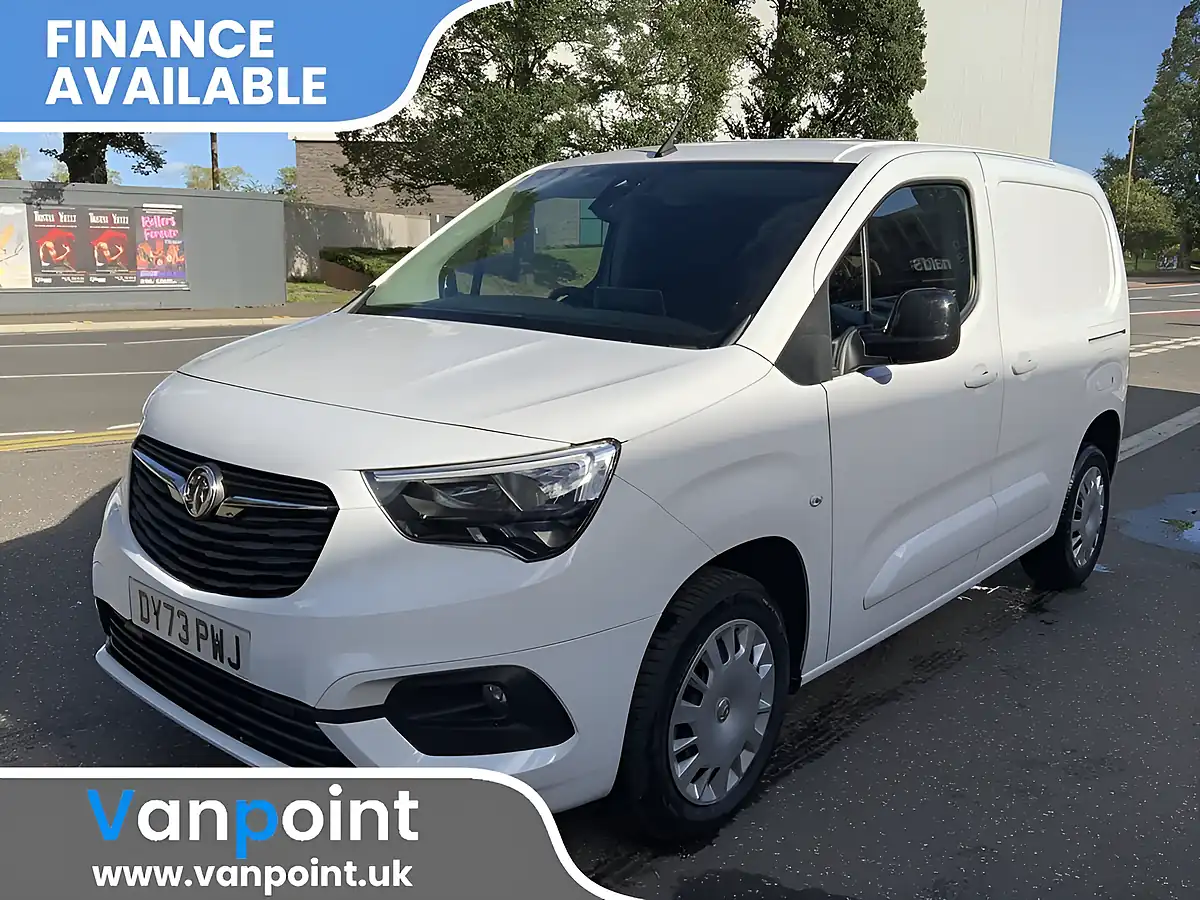Used 2023 Vauxhall Combo Pro White - Interior and Exterior details 3