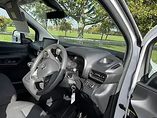 Used 2023 Vauxhall Combo Pro White - Interior and Exterior details 14