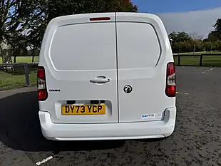 Used 2023 Vauxhall Combo Pro White - Interior and Exterior details 6