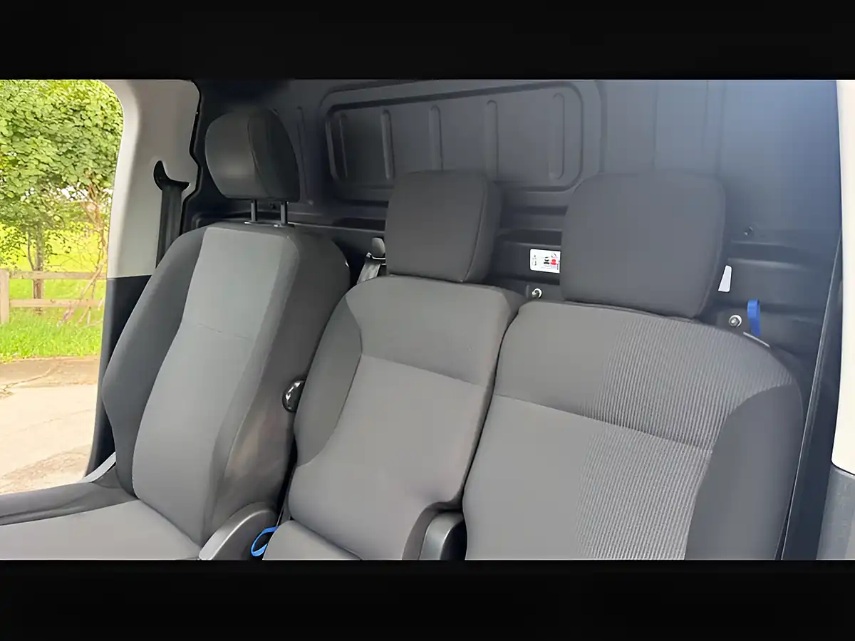 Used 2023 Vauxhall Combo Professional Grey Artense - Interior and Exterior details 12