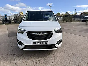 Used 2023 Vauxhall Combo Sportive L1 Swb White - Interior and Exterior details 12