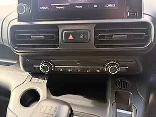 Used 2023 Vauxhall Combo Sportive L1 Swb White - Interior and Exterior details 18