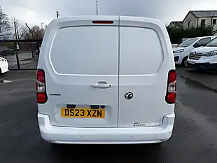 Used 2023 Vauxhall Combo Sportive White - Interior and Exterior details 20