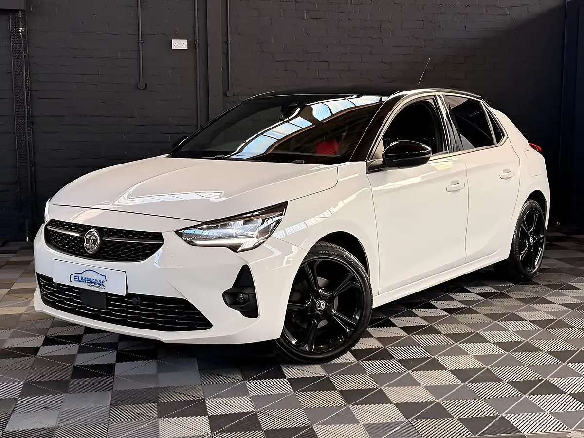 Used 2023 Vauxhall Corsa Gs Arctic White - Front View